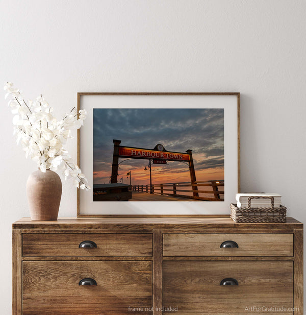 Harbour Town Pier Dock Sign