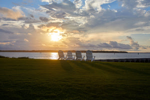 A picture of the 18th hold of Harbor Town Golf Course at sunset.