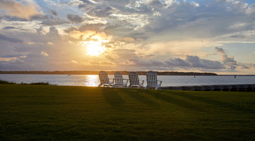 A picture of the 18th hold of Harbor Town Golf Course at sunset.